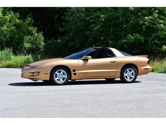1998 pontiac firebird in elyria, ohio