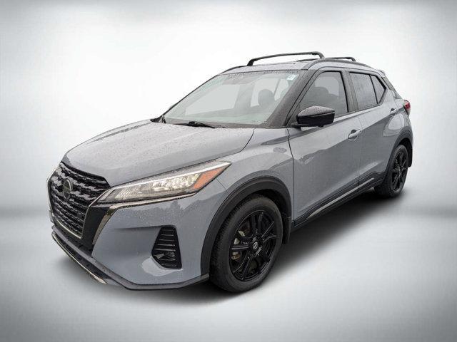 2021 nissan kicks sr