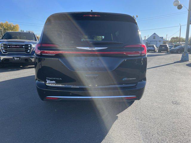 2022 chrysler pacifica hybrid touring l