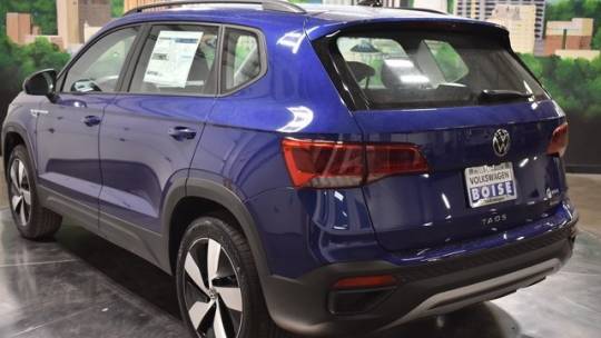 2024 Volkswagen Taos