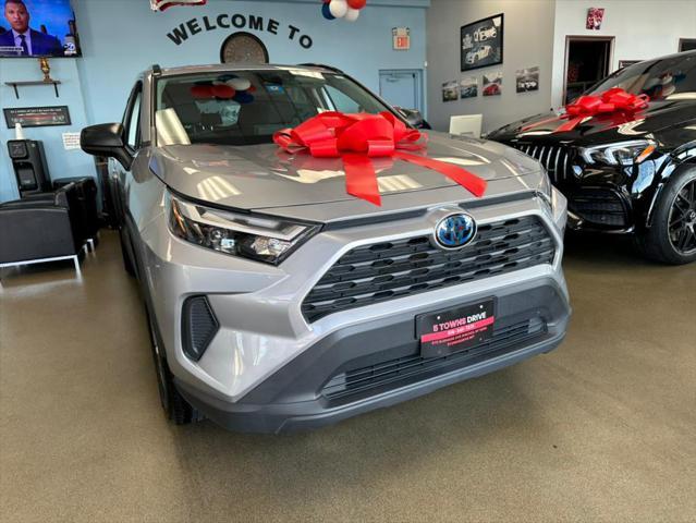 2023 toyota rav4 hybrid le