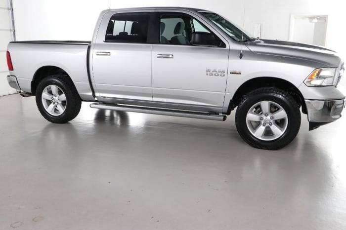 used 2017 ram 1500 4x4 slt jackson, tn 38305 for sale in jackson, tennessee