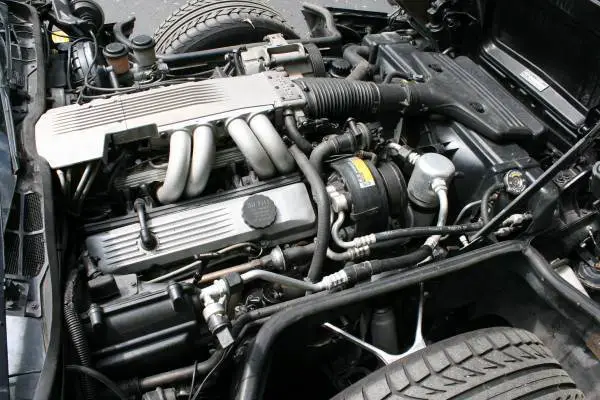1985 chevrolet corvette base hatchback 2-door 5.7l z51 sport