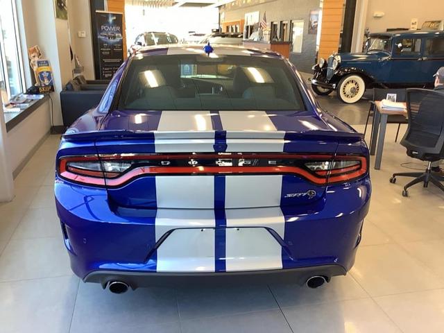 2019 dodge charger srt hellcat