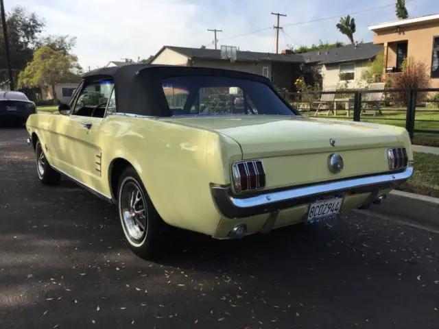 1966 ford mustang convertible, v8, 4 speed manual