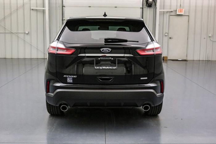 new 2019 ford edge fwd se salina, ks 67401 for sale in bavaria, kansas