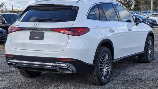 2025 Mercedes-Benz