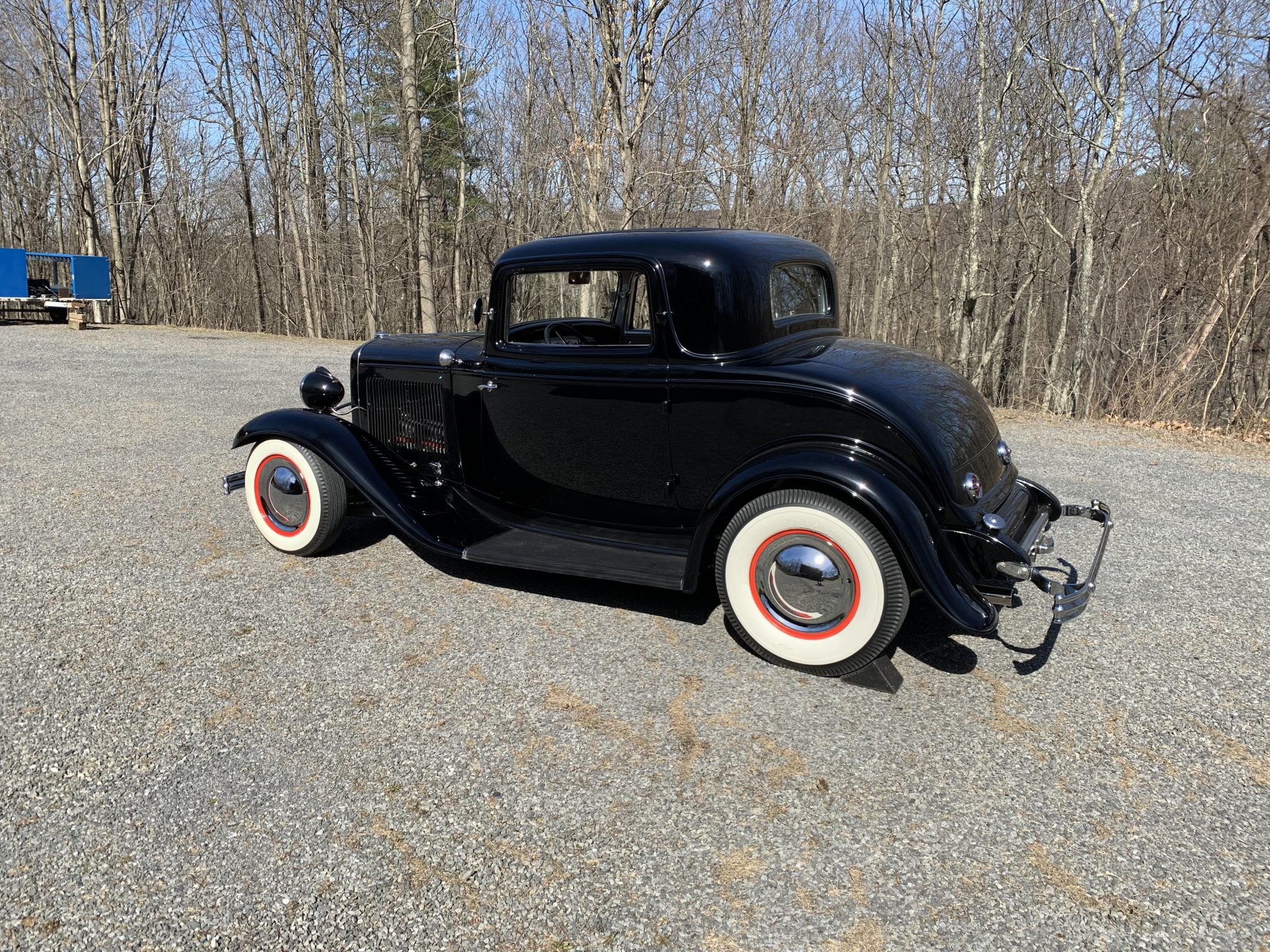265-powered 1932 ford 3-window coupe