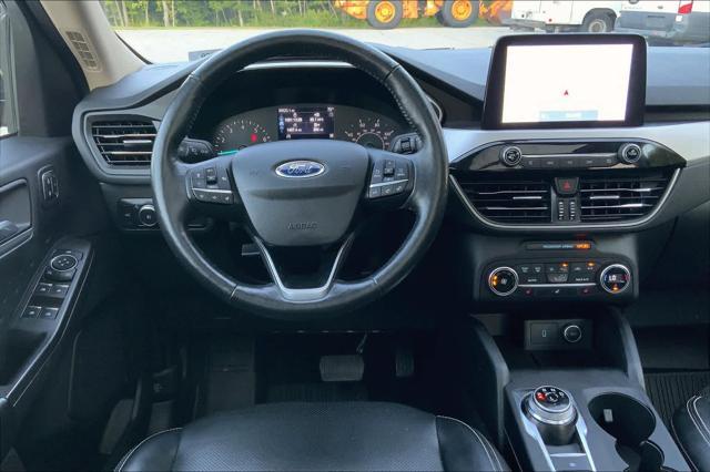 2020 ford escape sel