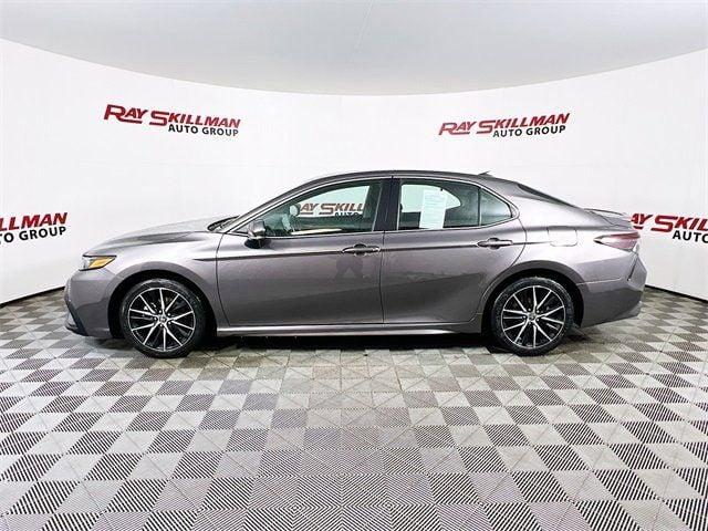 2022 toyota camry se in indianapolis, indiana