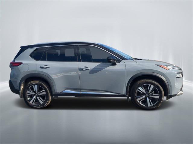 2022 nissan rogue platinum