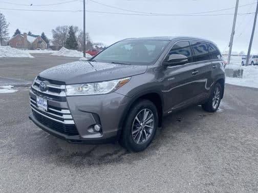 2019 toyota highlander hybrid xle in blackfoot, idaho