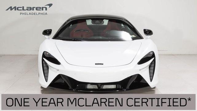 2023 mclaren artura techlux