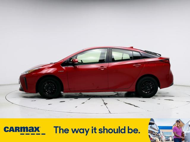 2019 toyota prius le
