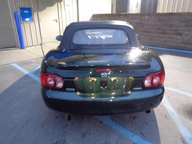 2002 mazda mx-5 miata se