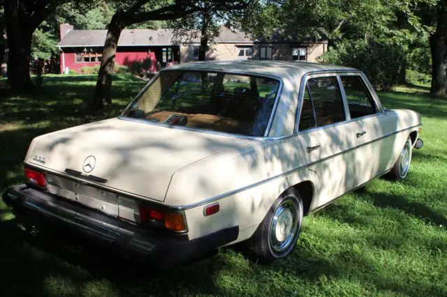 1974 mercedes-benz 230