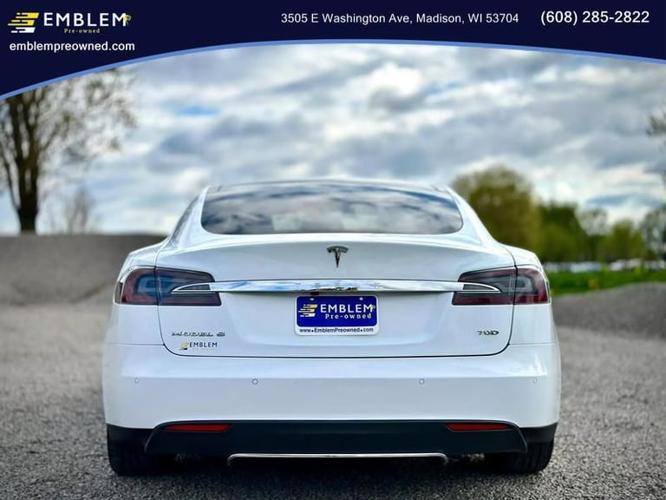 2015 tesla model s 70d sedan 4d in madison, wisconsin