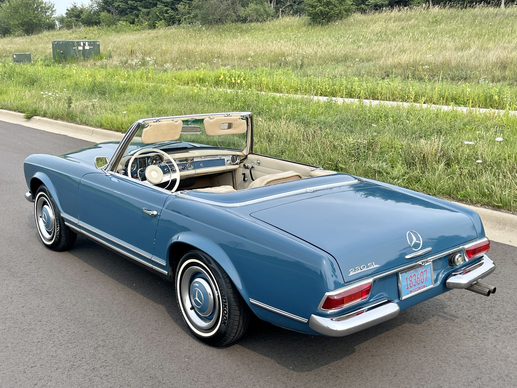 1966 mercedes-benz 230sl