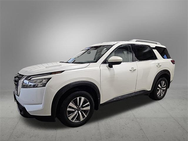2022 nissan pathfinder sl 4wd
