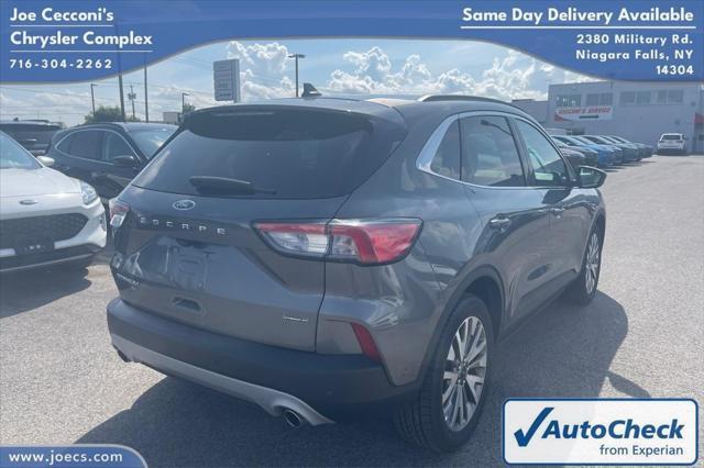 2021 ford escape titanium