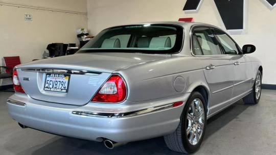 2004 Jaguar XJ