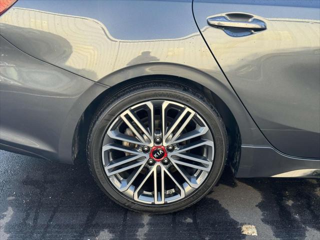 2021 kia forte gt