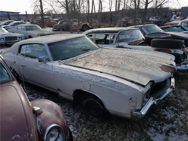 1972 chevy monte carlo white n/a n/a