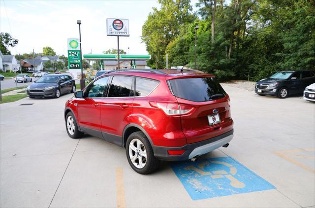 2016 ford escape se