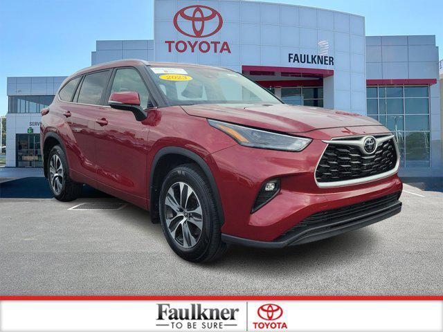 2023 toyota highlander xle