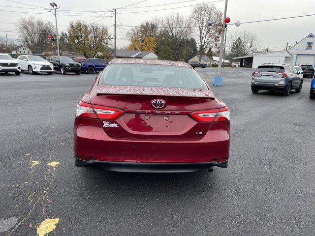 2018 toyota camry le