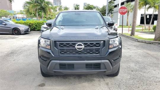 2022 nissan frontier s