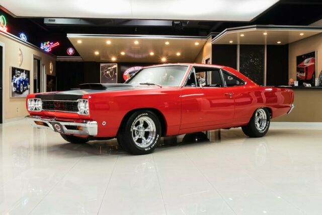 restomod! built 440 v8, 4-speed manual, hotchkis / qa1 susp, cpp brakes, ps, pb
