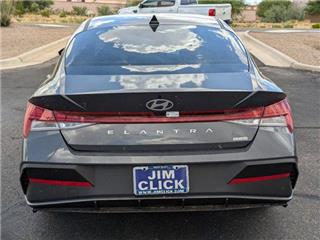 2024 Hyundai Elantra blue