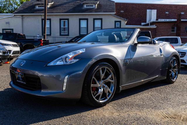 2015 nissan 370z touring sport