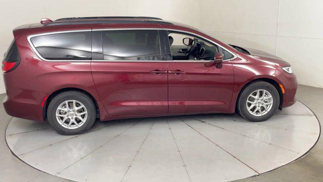 2022 chrysler pacifica touring l