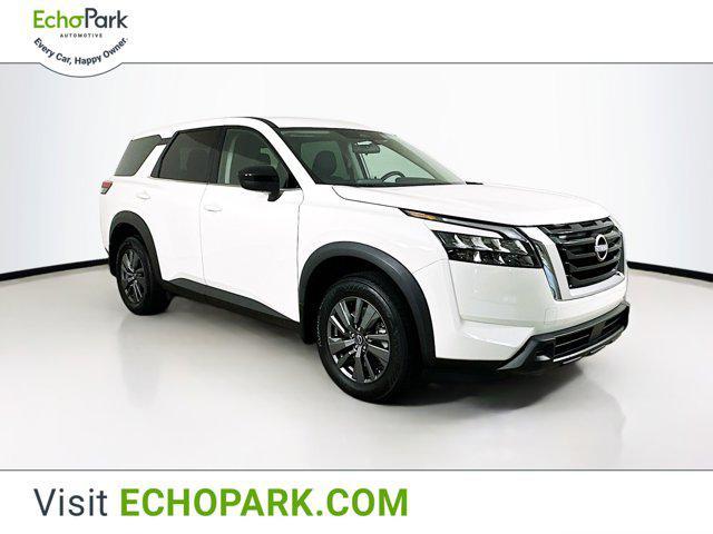 2023 nissan pathfinder s fwd
