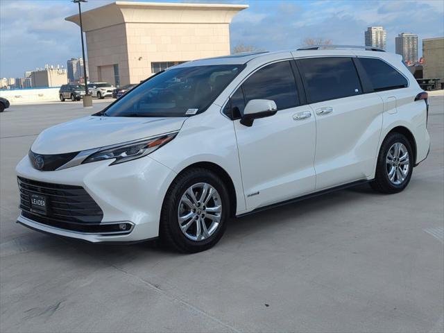 2021 toyota sienna platinum 7 passenger