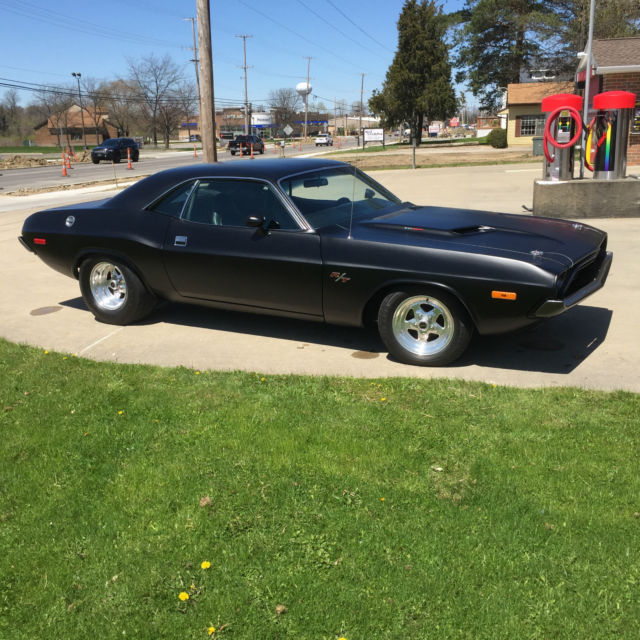 1974 dodge challenger prostreet 440cu murdered out beautiful beast!