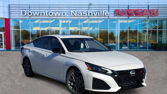 2024 Nissan Altima 2.0 sr