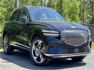 2023 Genesis GV70 base