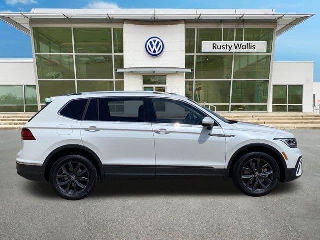 2023 volkswagen tiguan se in garland, texas