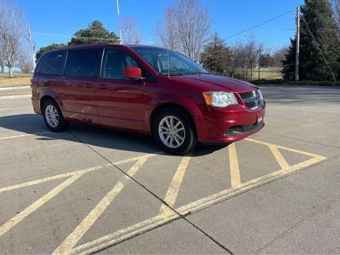 2016 dodge grand caravan passenger sxt minivan 4d in omaha, nebraska