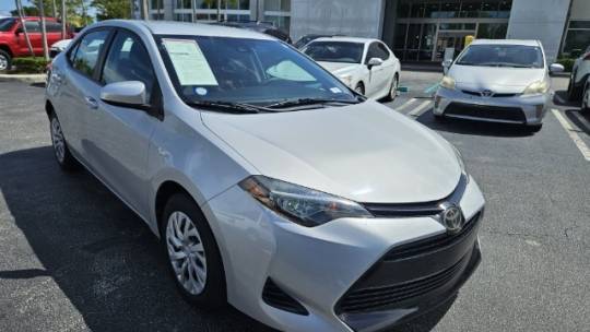 2019 toyota corolla le