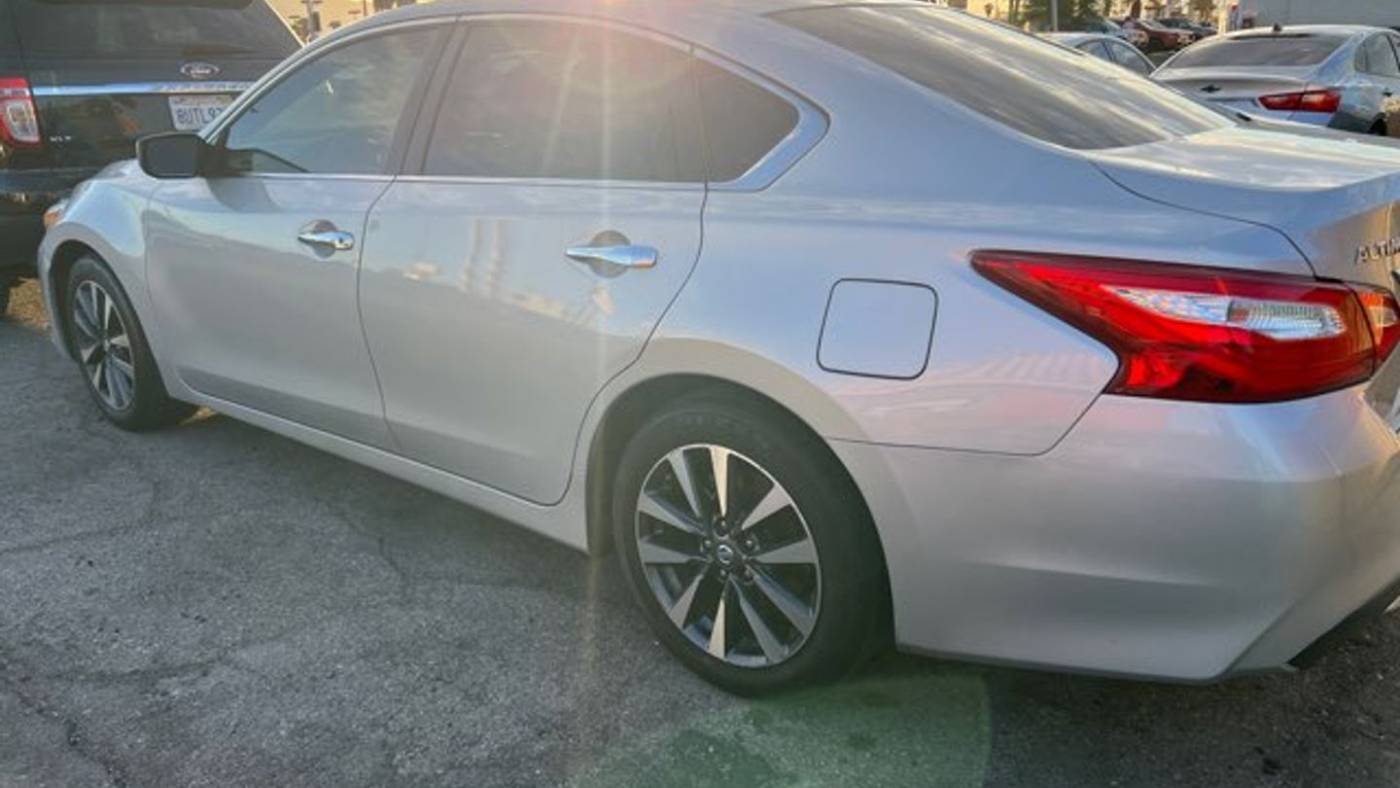 2017 nissan altima 2.5