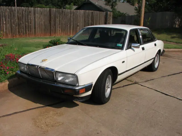 1990 jaguar xj6 sovereign sedan 4-door 4.0l