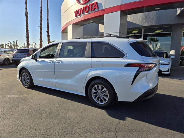 2022 toyota sienna xle 7 passenger