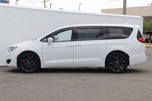 2020 chrysler pacifica touring in alexandria, virginia