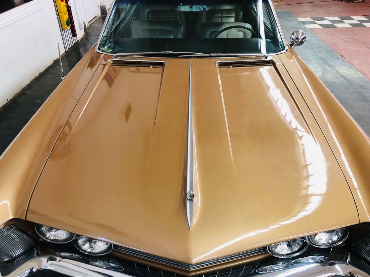 gold buick riviera with 45,450 miles available now!