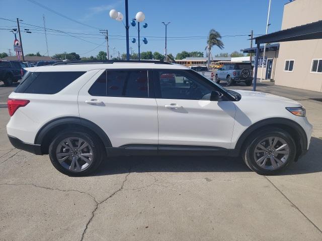 2022 ford explorer xlt