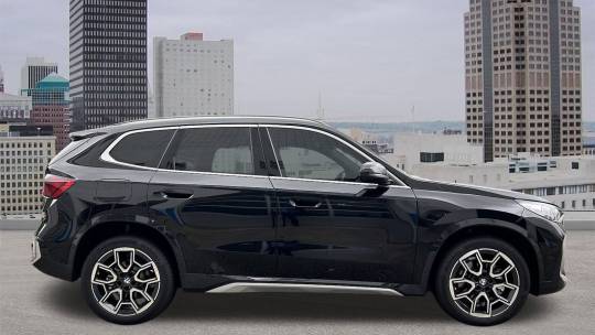 2025 BMW X1